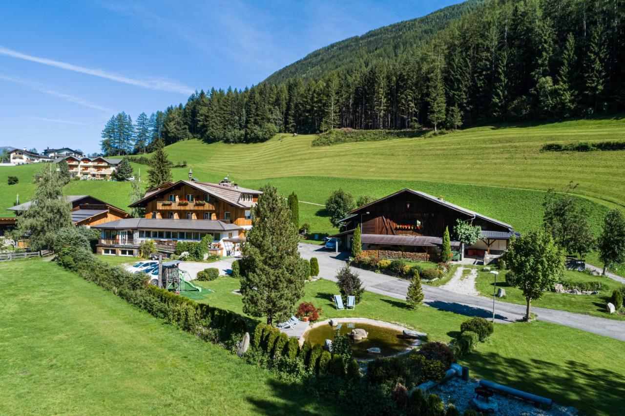Oberjahrl Hotell Ahrntal Eksteriør bilde